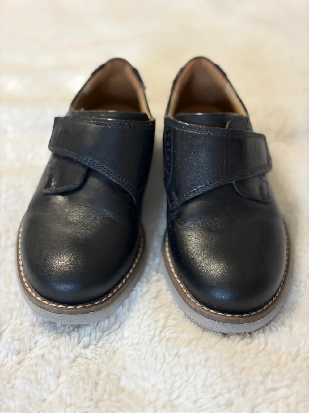 Johnston & Murphy Little Kid Holden Plain Toe Dress Casual Boys Shoe